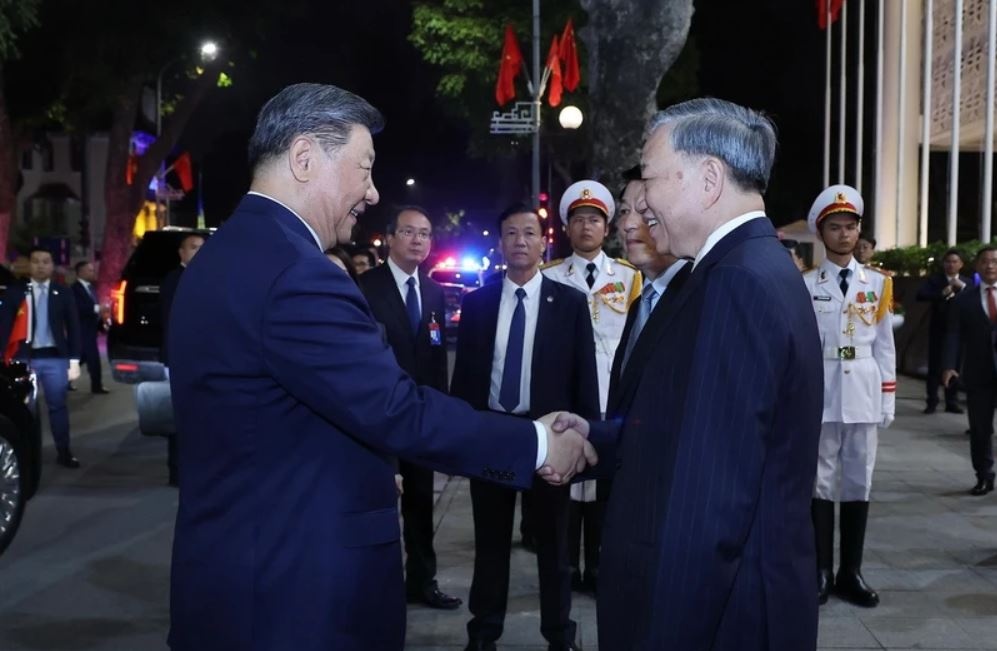 Chieu dai trong the chao mung Tong Bi thu, Chu tich nuoc Trung Quoc hinh anh