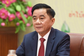 Bo Chinh tri huong dan cach chon nhan su cap tinh va xa khi sap nhap hinh anh