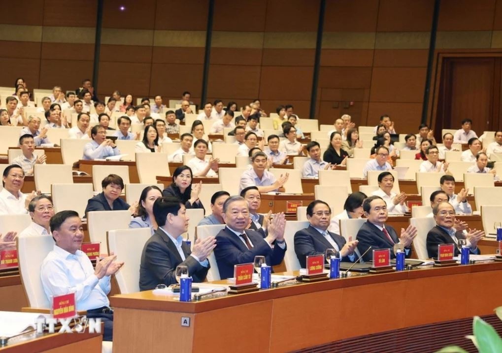 Hoi nghi Trung uong 11 anh 1