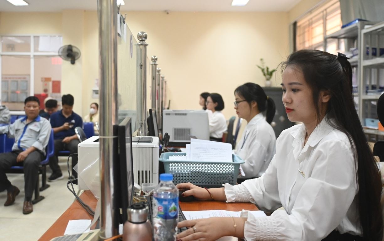 Ai se lam bi thu, chu tich xa moi sau sap nhap? hinh anh