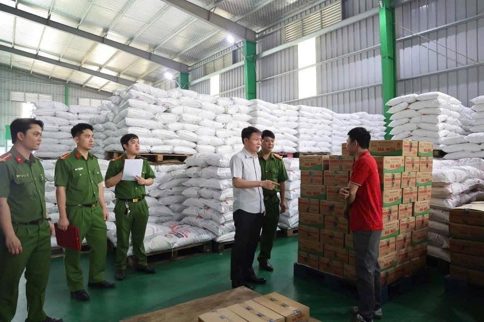 canh sat dot kich anh 1