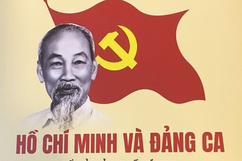 'Ho Chi Minh va Dang ca' - truong ca ve Nguoi va Dang hinh anh