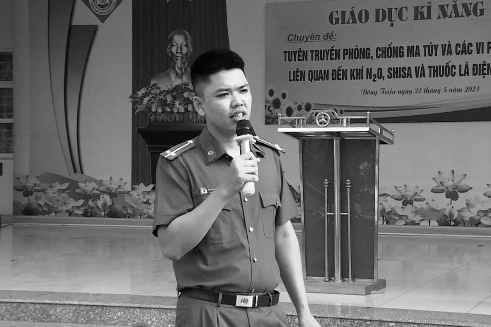 Truy thang quan ham voi cong an hy sinh khi bat toi pham ma tuy hinh anh