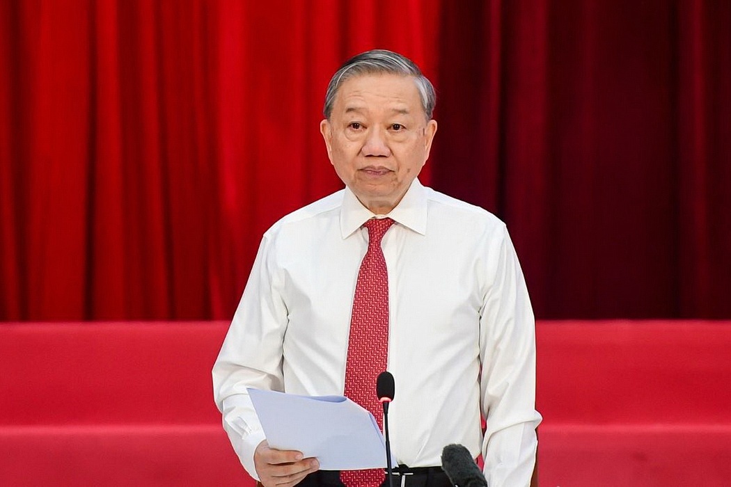 Tong Bi thu roi nuoc mat truoc cac bac lao thanh cach mang mien Nam hinh anh