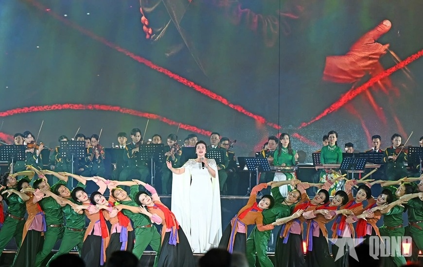 Tong Bi thu anh 5