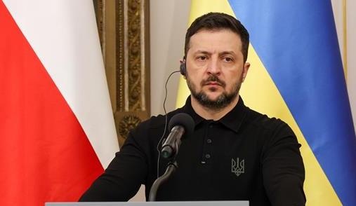 Tong thong Ukraine san sang dam phan ngung ban vo dieu kien voi Nga hinh anh