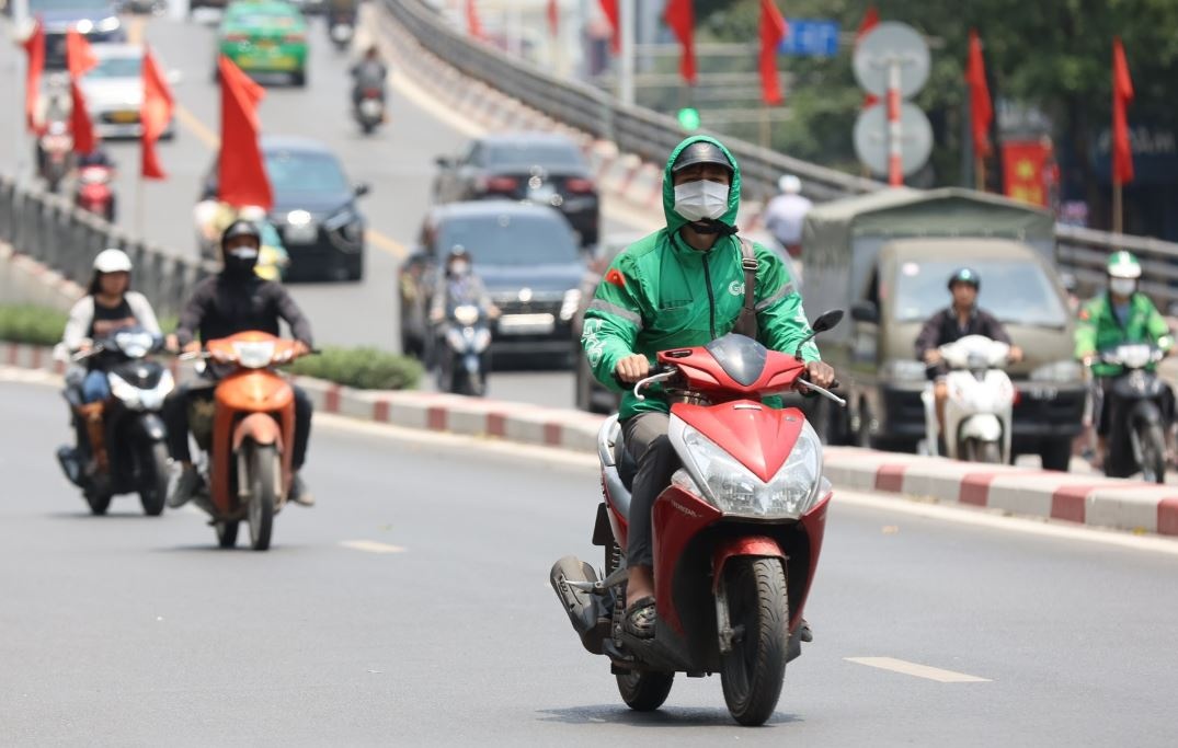 Mien Bac giam nhiet truoc khi don khong khi lanh yeu hinh anh