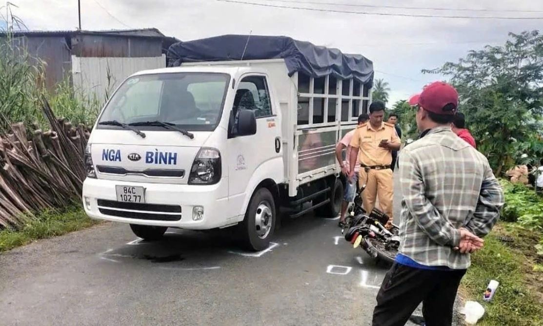 Nhung khieu nai cua nguoi cha vu nu sinh tu vong o Vinh Long hinh anh