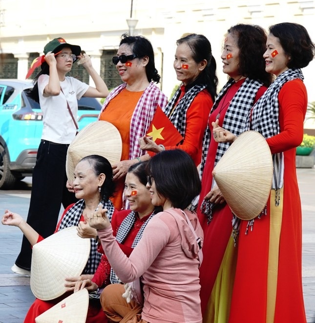 Nang gia anh 2