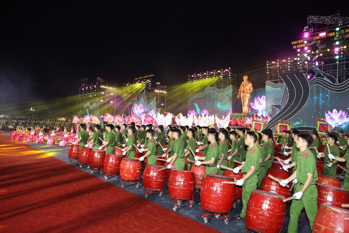 Le hoi Lang Sen anh 10