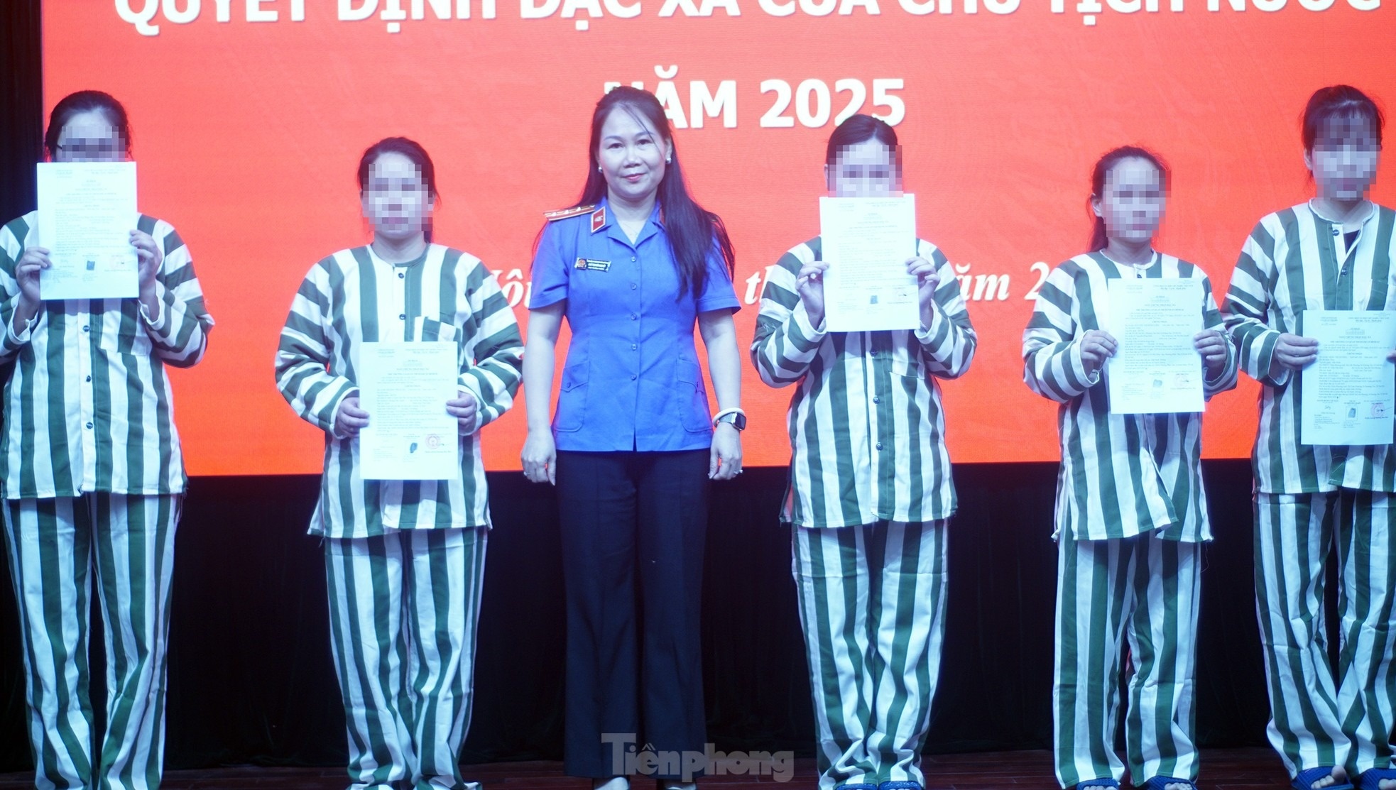 Đặc xá ảnh 9 Dac xa anh 9