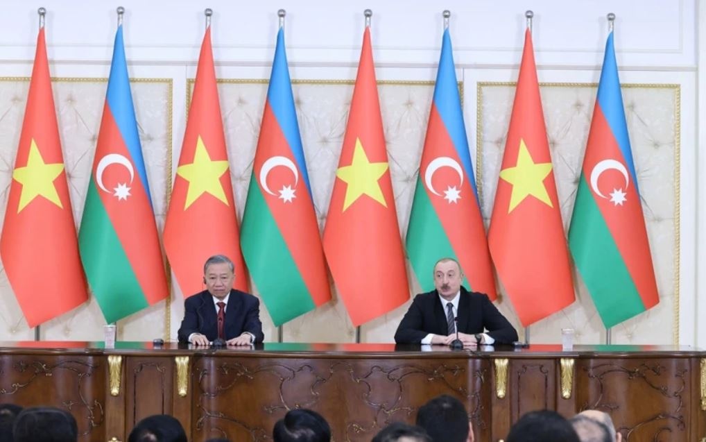 Tuyen bo chung Viet Nam - Azerbaijan hinh anh