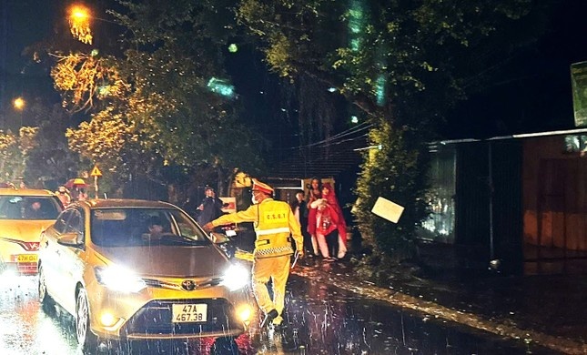 Cuu thuong Dak Lak anh 2