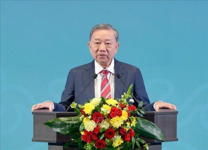 Tong Bi thu anh 2