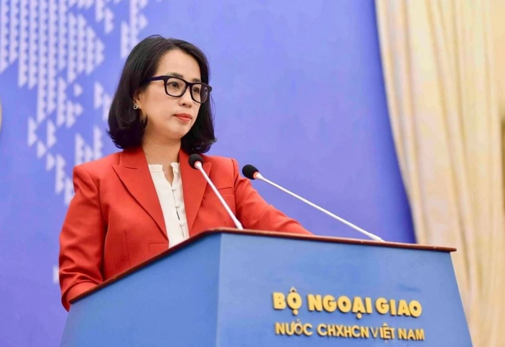 Da dua duoc hon 450 cong dan Viet Nam o Myanmar ve nuoc an toan hinh anh