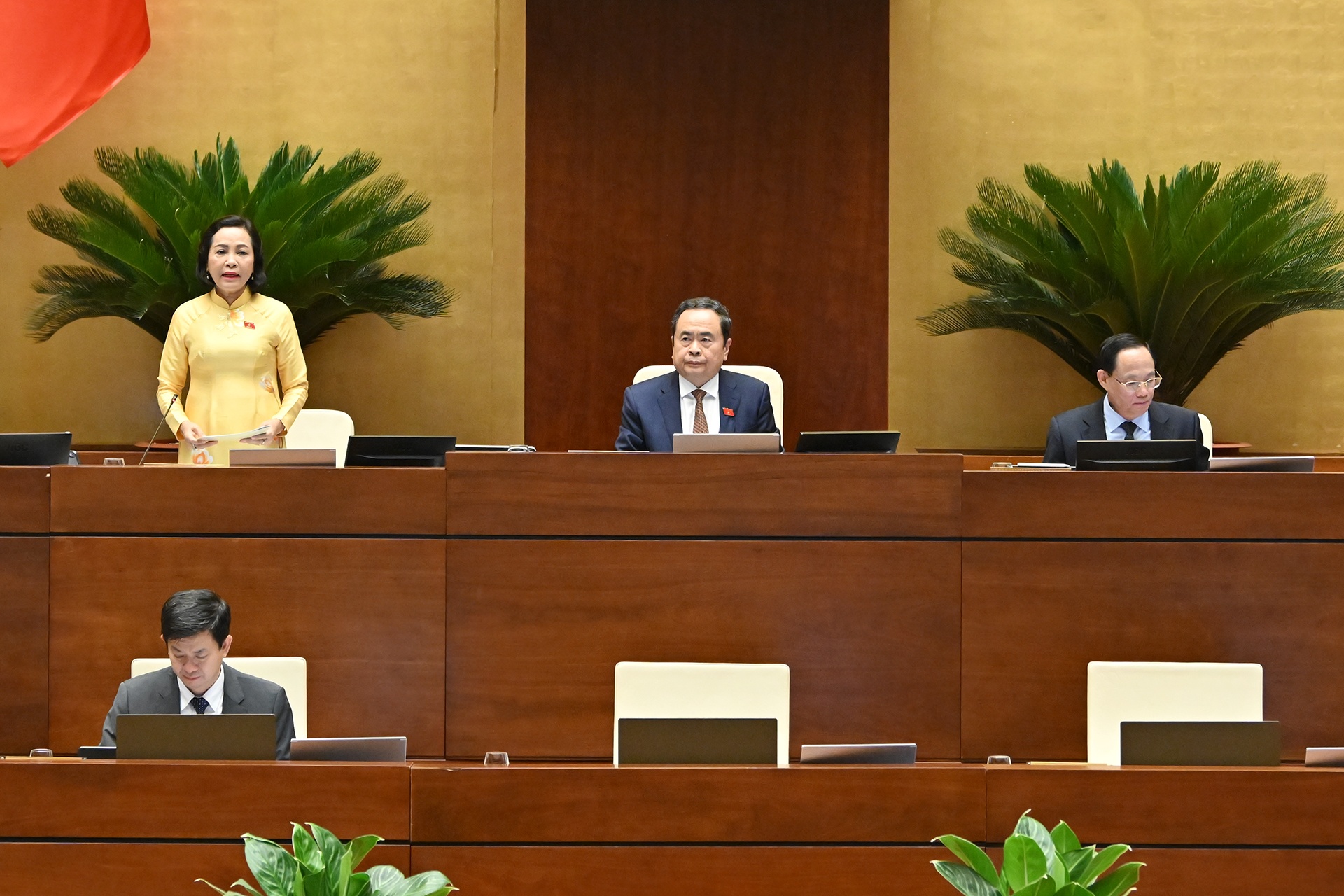 Rut 3 thang nhiem ky Quoc hoi khoa XV de kien toan nhan su chu chot hinh anh