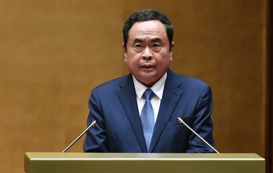 Chu tich Quoc hoi: Co nhung luat ban hanh mot nam phai sua hai lan hinh anh