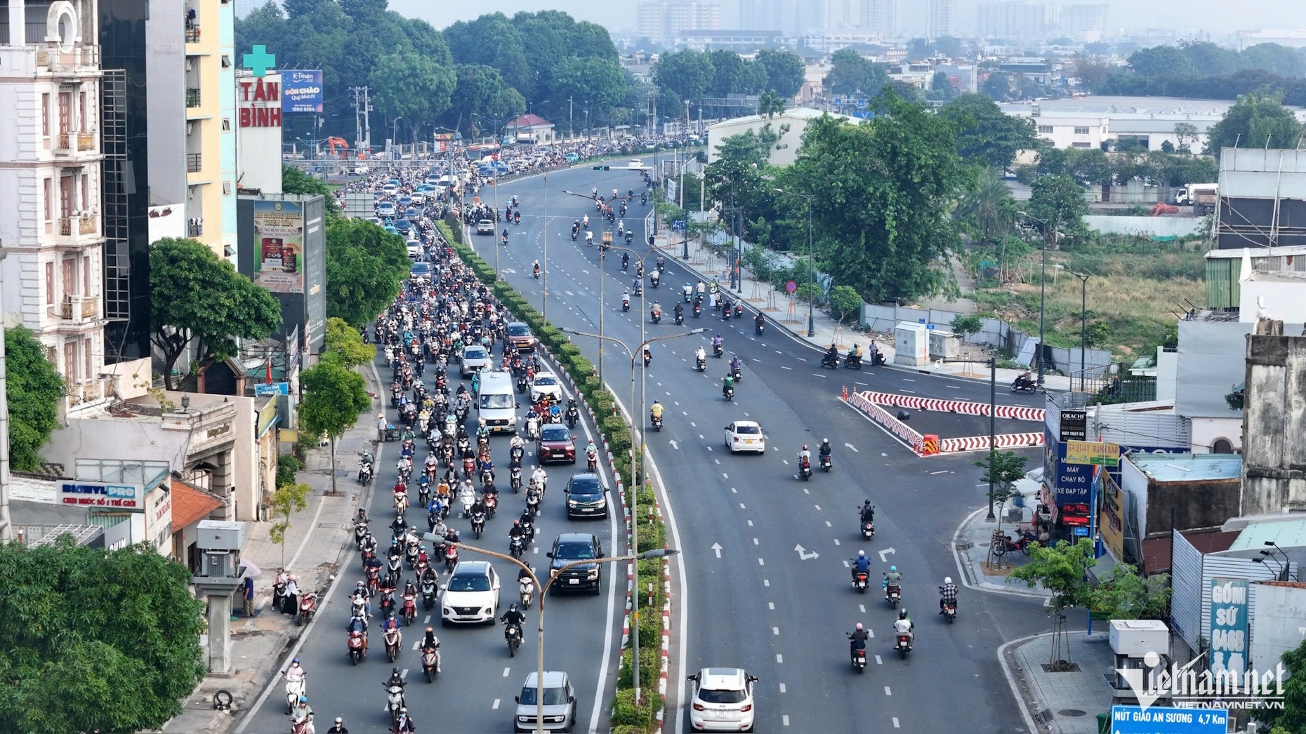 Ga T3 Tan Son Nhat anh 1