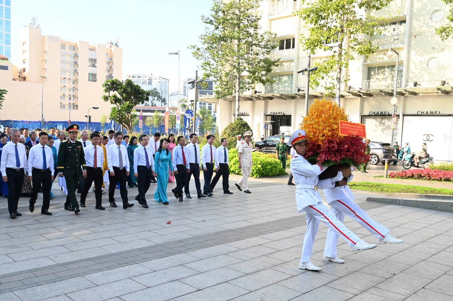 Nguyen Sinh Sac Binh Duong anh 4