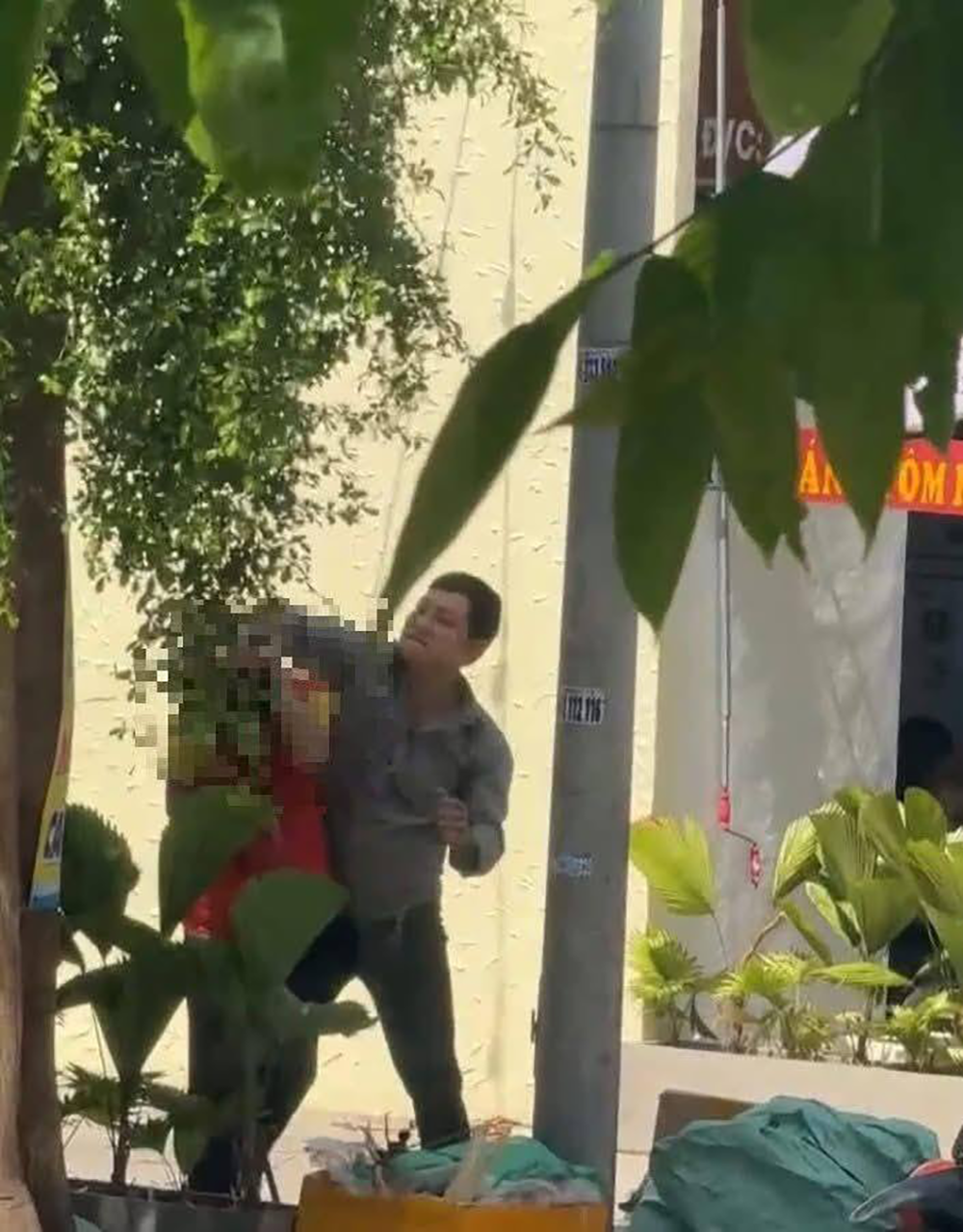 Gay mui shipper Thu Duc anh 1