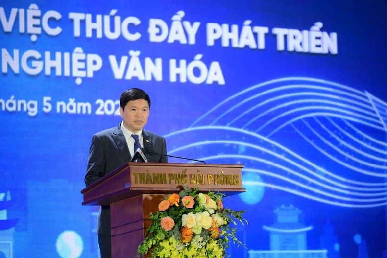 Bao chi anh 3
