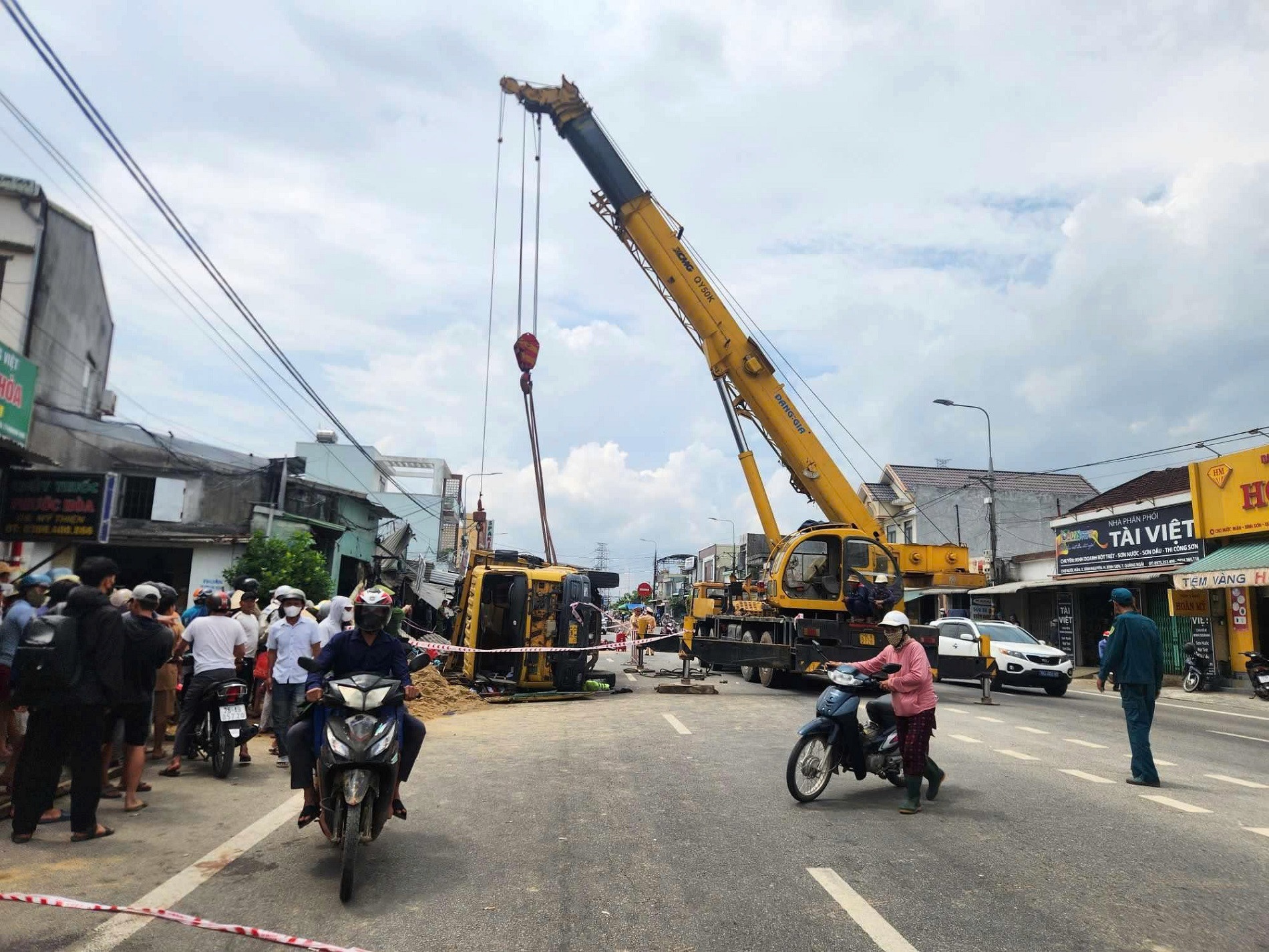 Xe tai tong phu nu anh 2