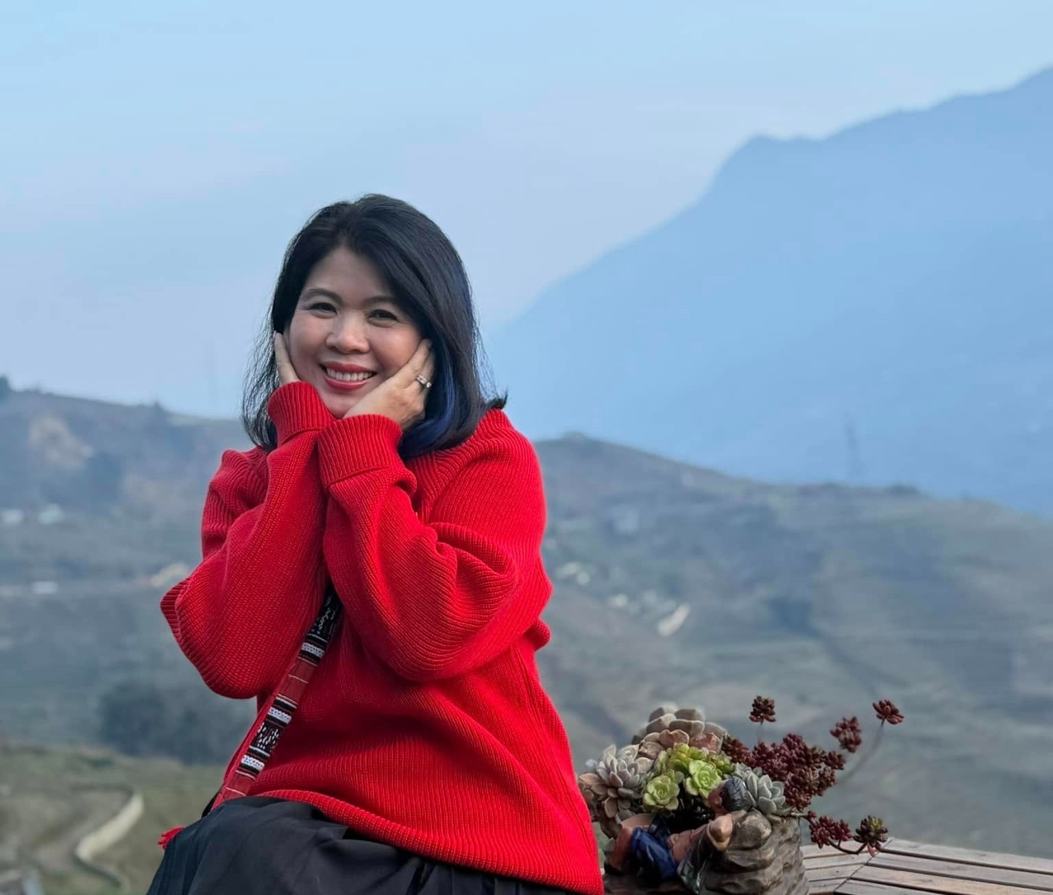 Nha van Nhu Binh: Ve nhung mong uoc hinh anh