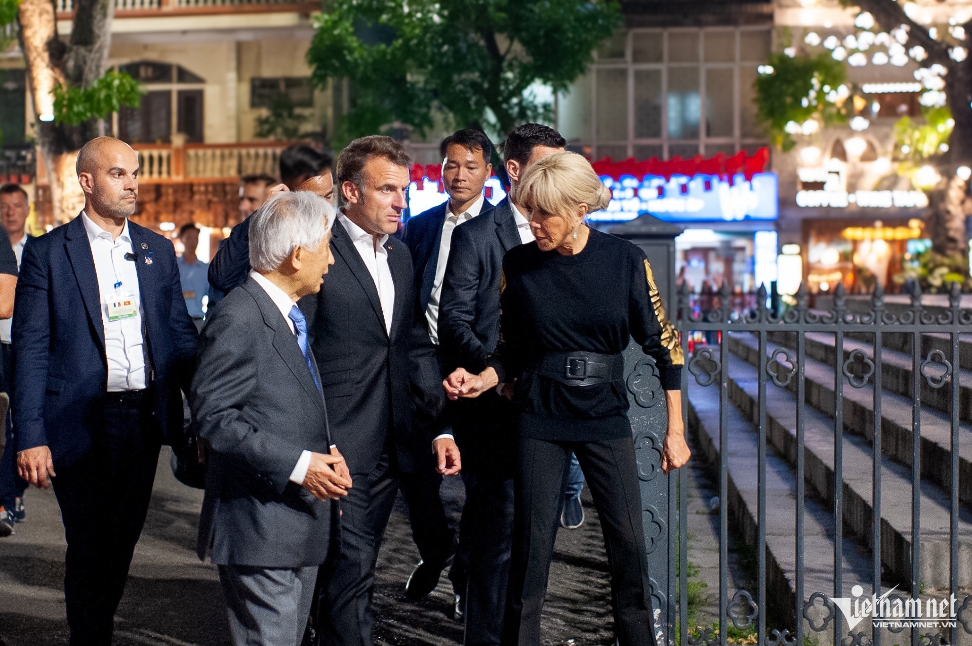 Tong thong Phap Emmanuel Macron anh 1