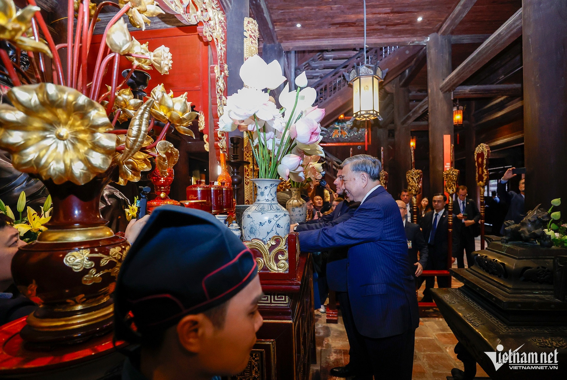 Tong thong Phap Emmanuel Macron anh 7