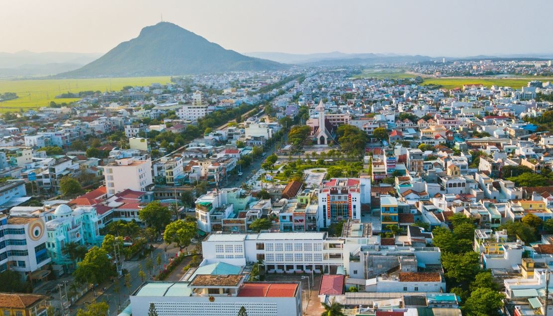 Nhieu nhan vien lai xe o Phu Yen nhan tien ty khi nghi viec hinh anh