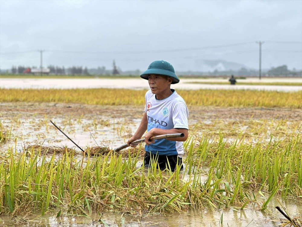 Mua mien Trung thang 5 anh 1