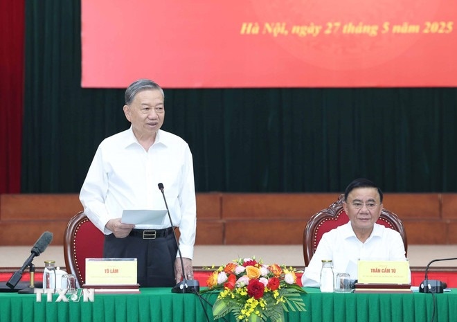 tien toi dai hoi XIV anh 3