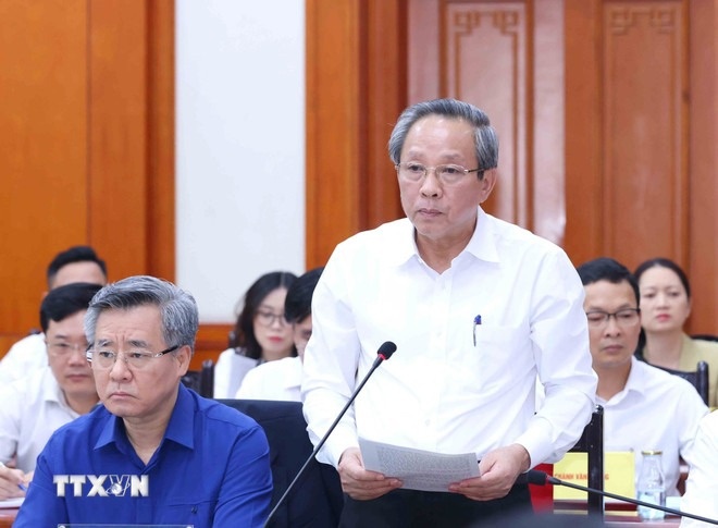 tien toi dai hoi XIV anh 2