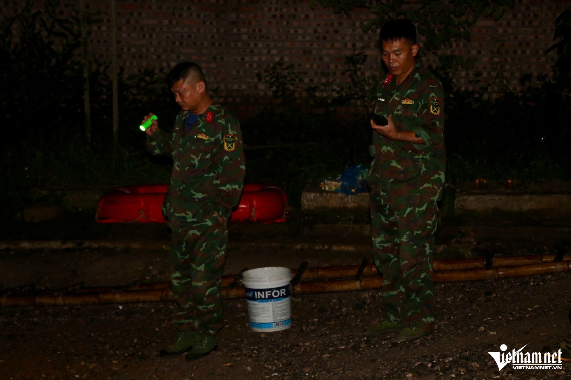 Ho tu than Bac Kan anh 3