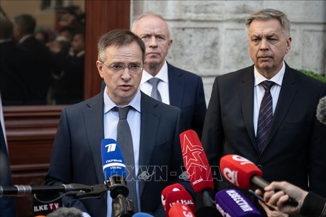 Truong phai doan dam phan Nga va gia dinh bi de doa hinh anh