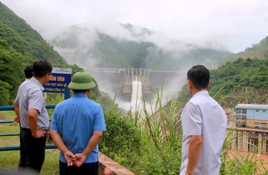 thuy dien xa lu anh 1