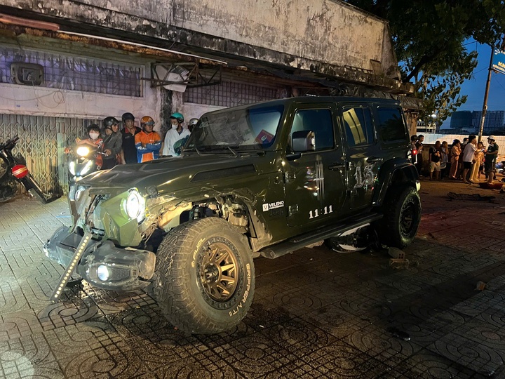 Nguyen Bao Hoang Jeep TP.HCM anh 2