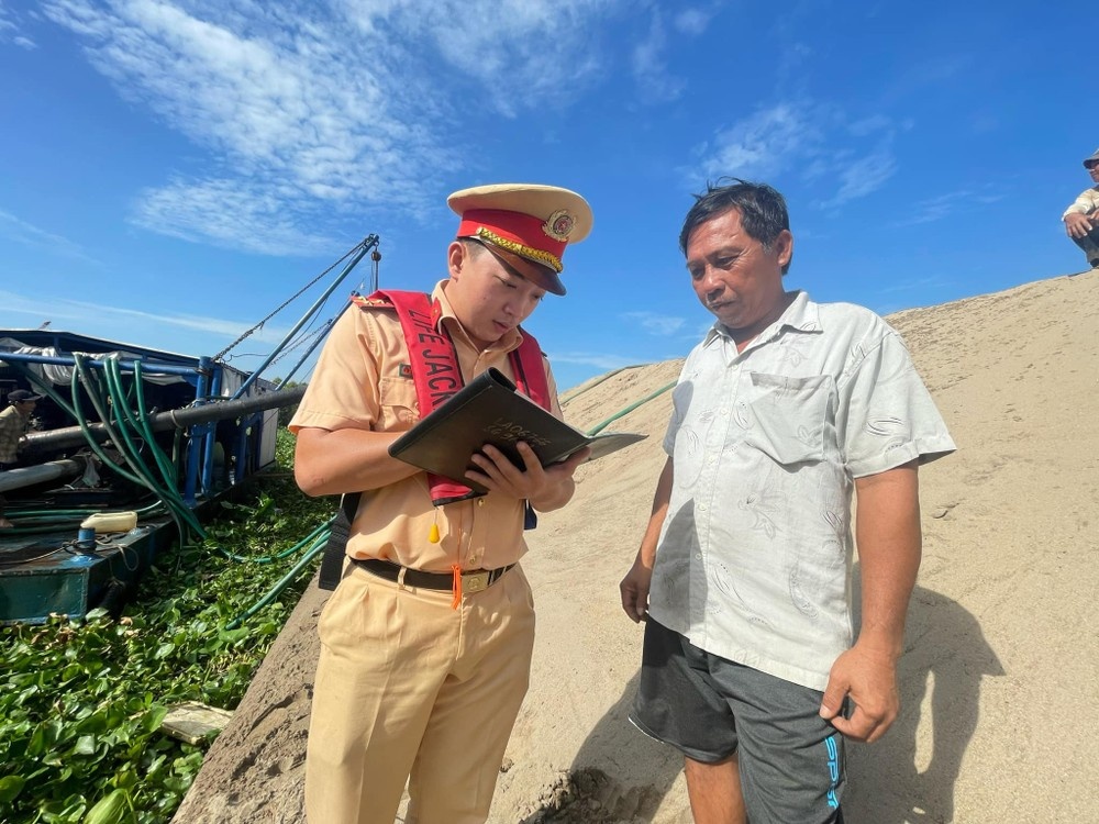 CSGT Cat tac Binh Duong anh 4