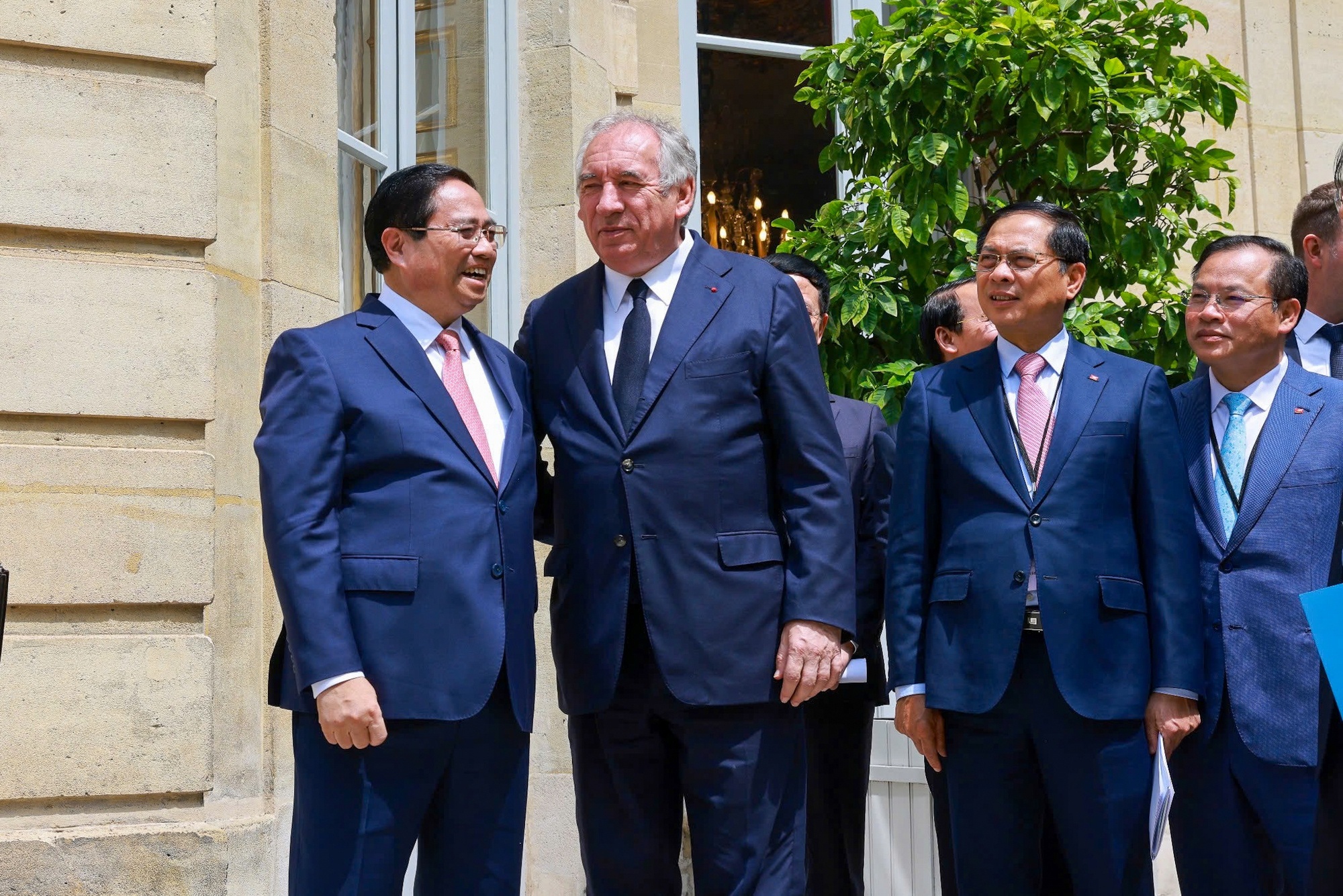 Thu tuong Phap Francois Bayrou anh 3