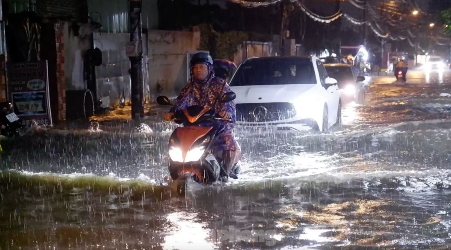 Mua lon TP.HCM Sai Gon anh 7