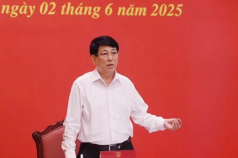 Chu tich nuoc: Khong de bi dong, bat ngo ve an ninh quoc phong hinh anh