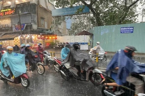 Thoi tiet TP.HCM trong 2 ngay dien ra ky thi vao lop 10 hinh anh