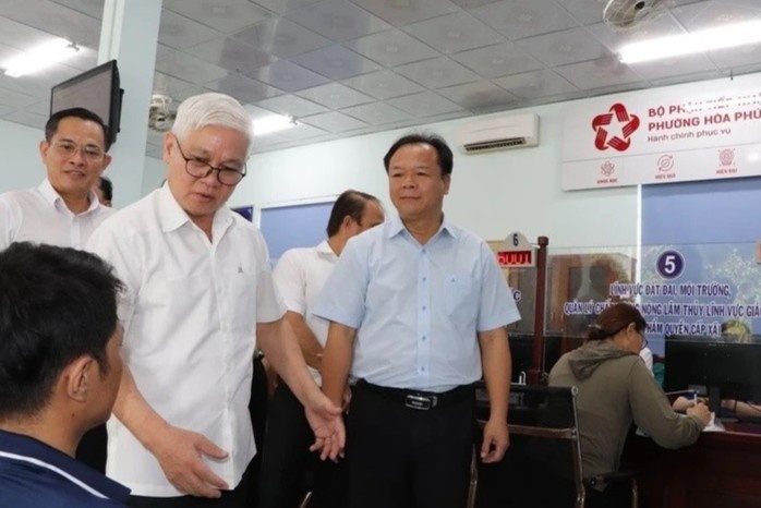 Binh Duong: Kiem tra van hanh thu nghiem phuong moi sau sap nhap hinh anh