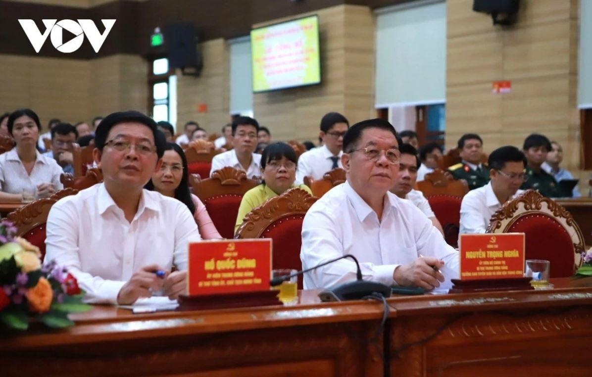 Nguyen Trong Nghia Tuyen giao anh 2