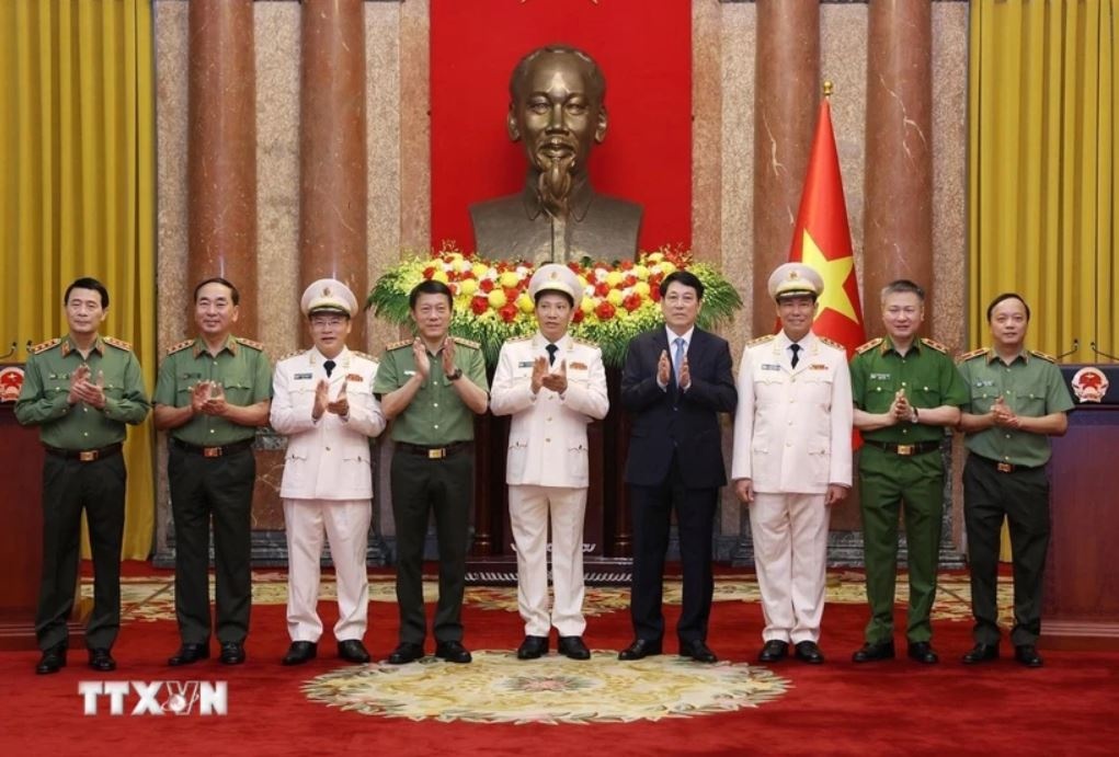 Thuong tuong Cong an anh 1