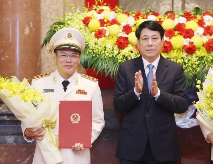 Thuong tuong Cong an anh 2