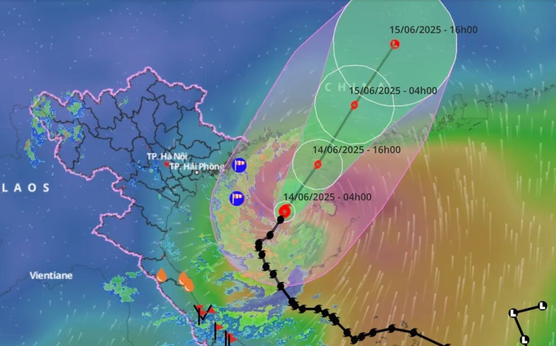 Bao doi huong tren vinh Bac Bo, bat dau suy yeu hinh anh