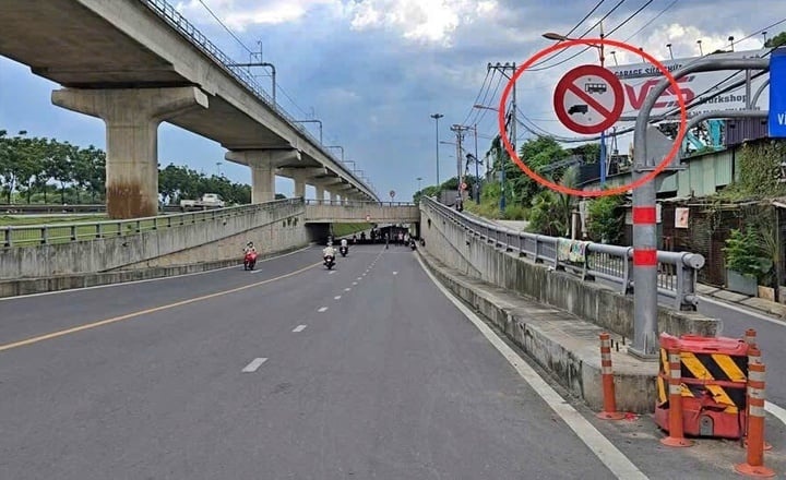 Xe tai bien xanh TP.HCM anh 2