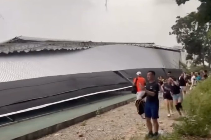 Mai che san pickleball bi dong loc danh sap hinh anh