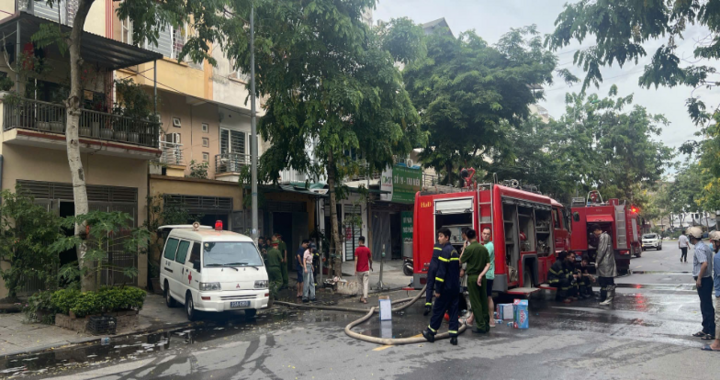 Chay nha Ha Noi anh 1